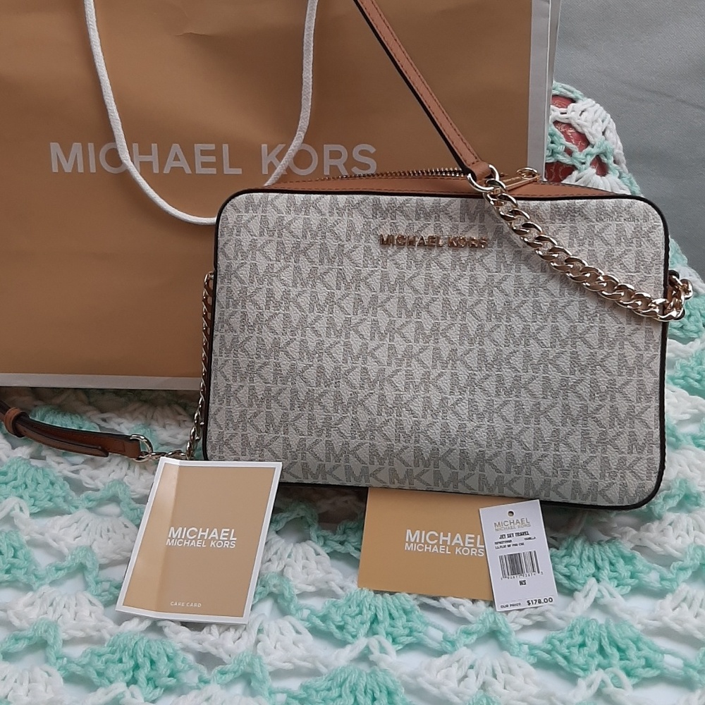 Michael kors shoulder bag vanilla 10×7